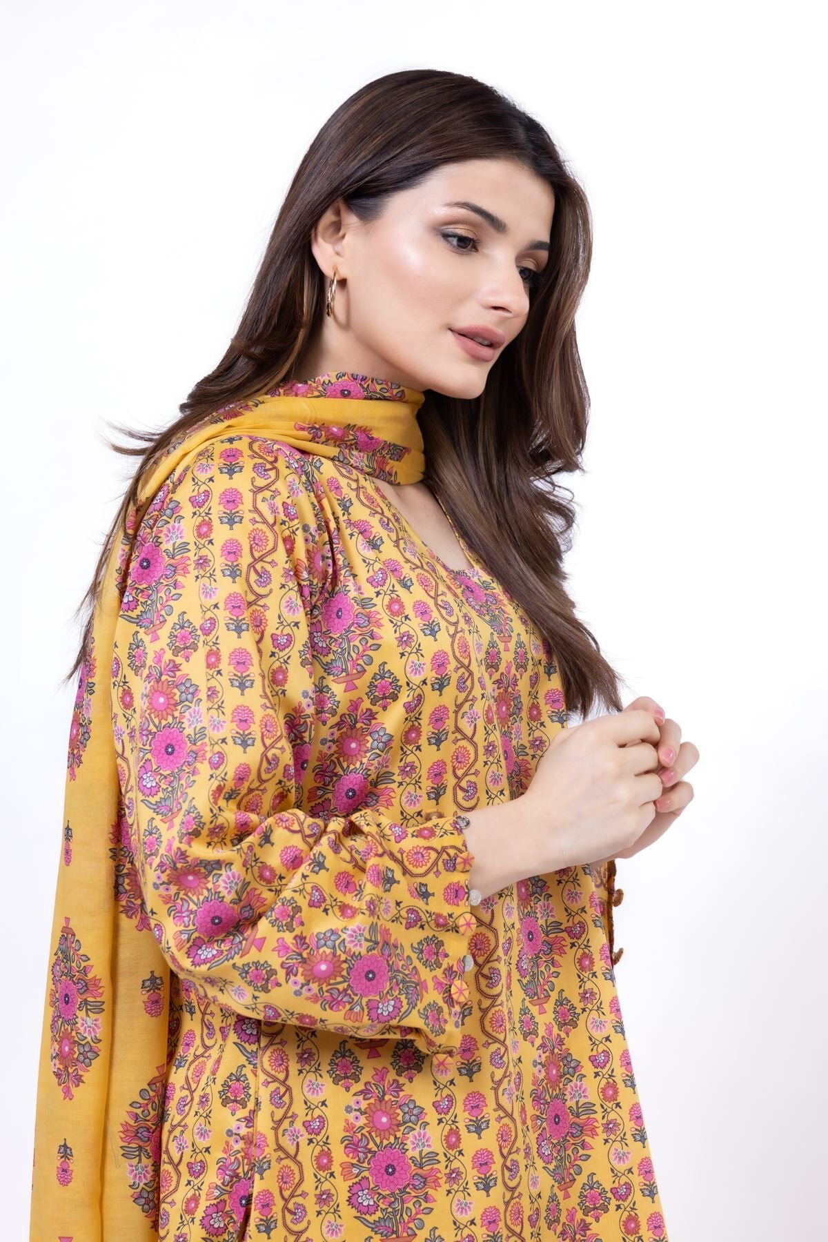KHADDI - Fabrics 3 Piece