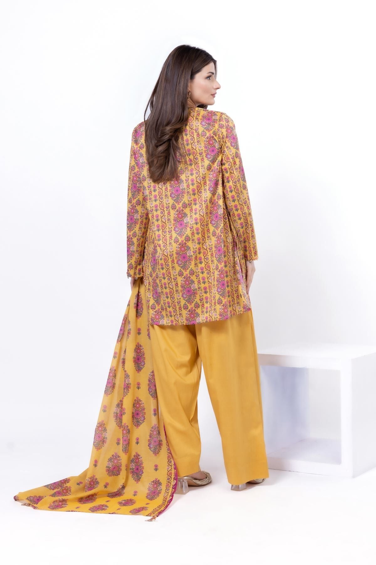 KHADDI - Fabrics 3 Piece
