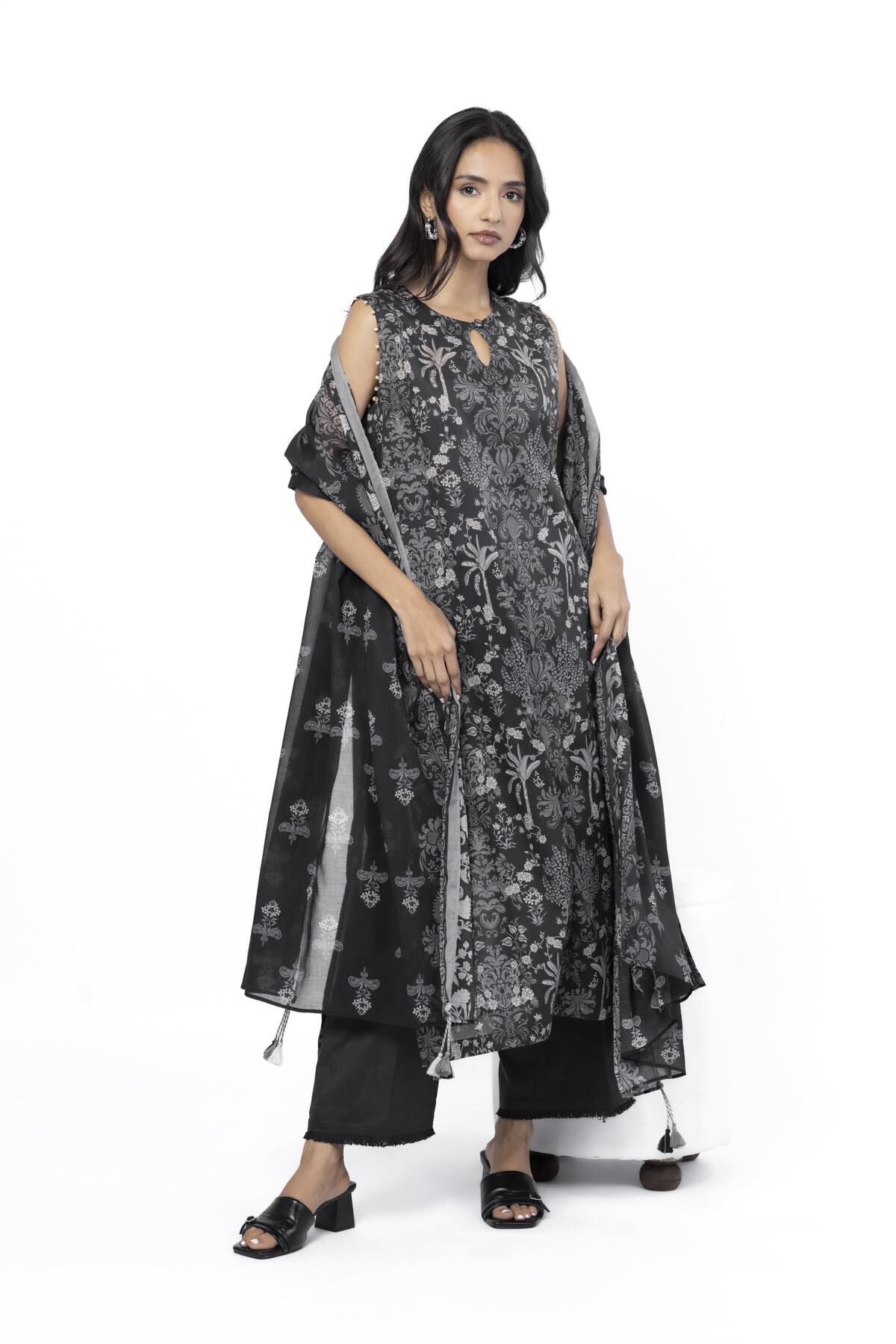 KHADDI - Fabrics 3 Piece